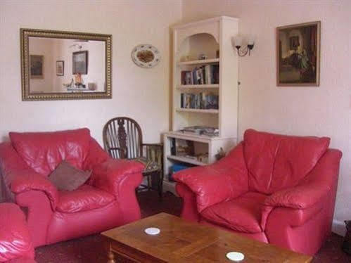 Chestnut Bed and breakfast 3*